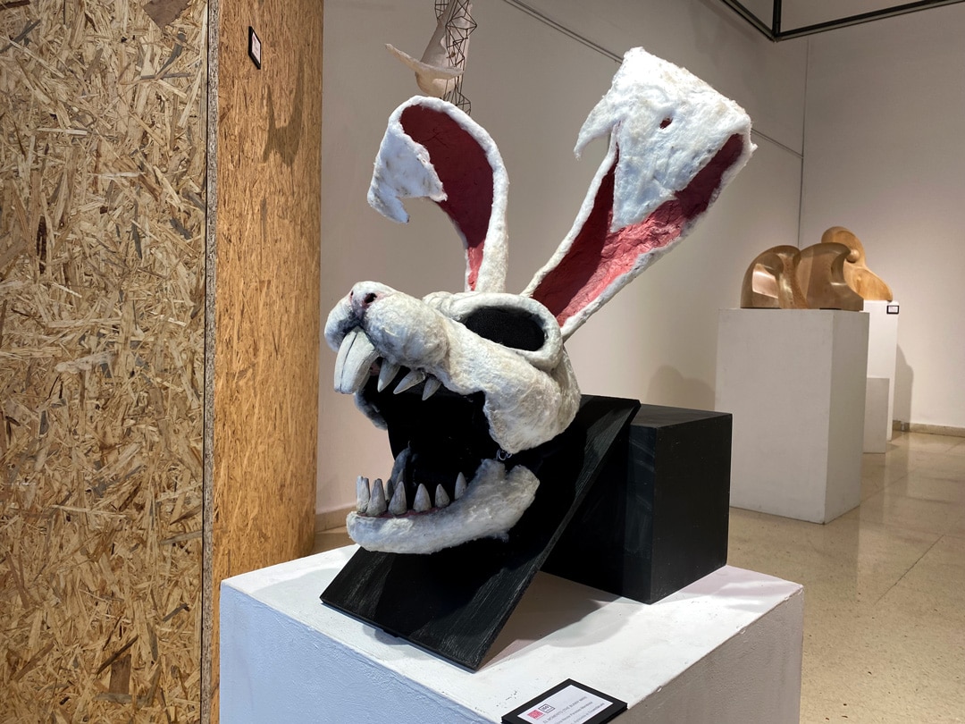 Escultura aplicada al espectáculo máscara