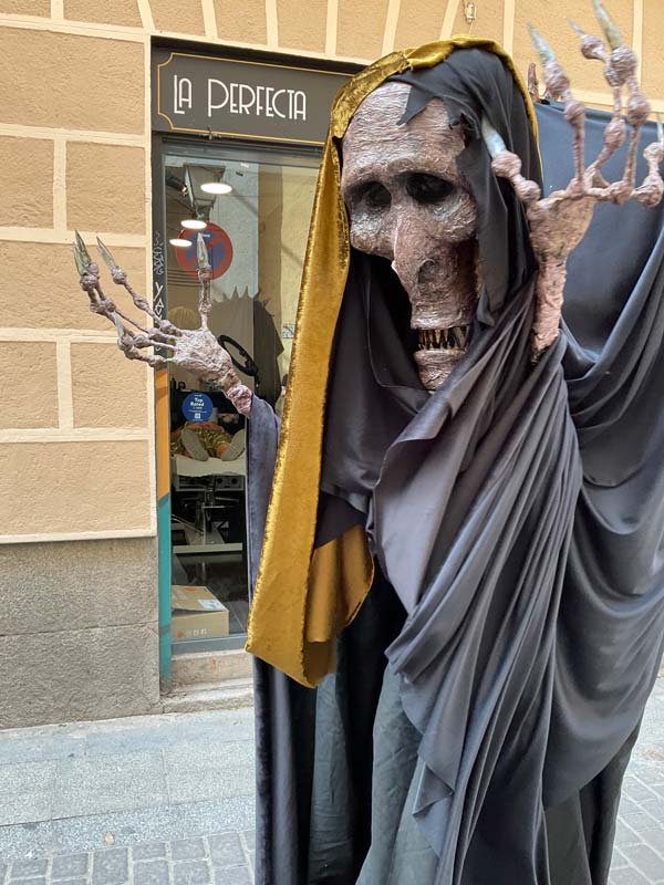 Escultura-aplicada-al-Espectáculo
