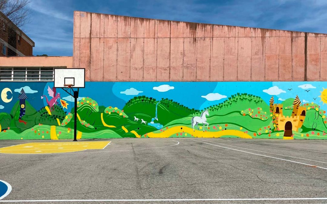 Pintura mural en el CEIP Rosa Luxemburgo. Parla